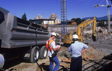 builder,provide better visibility on contruction project progress and contractor management